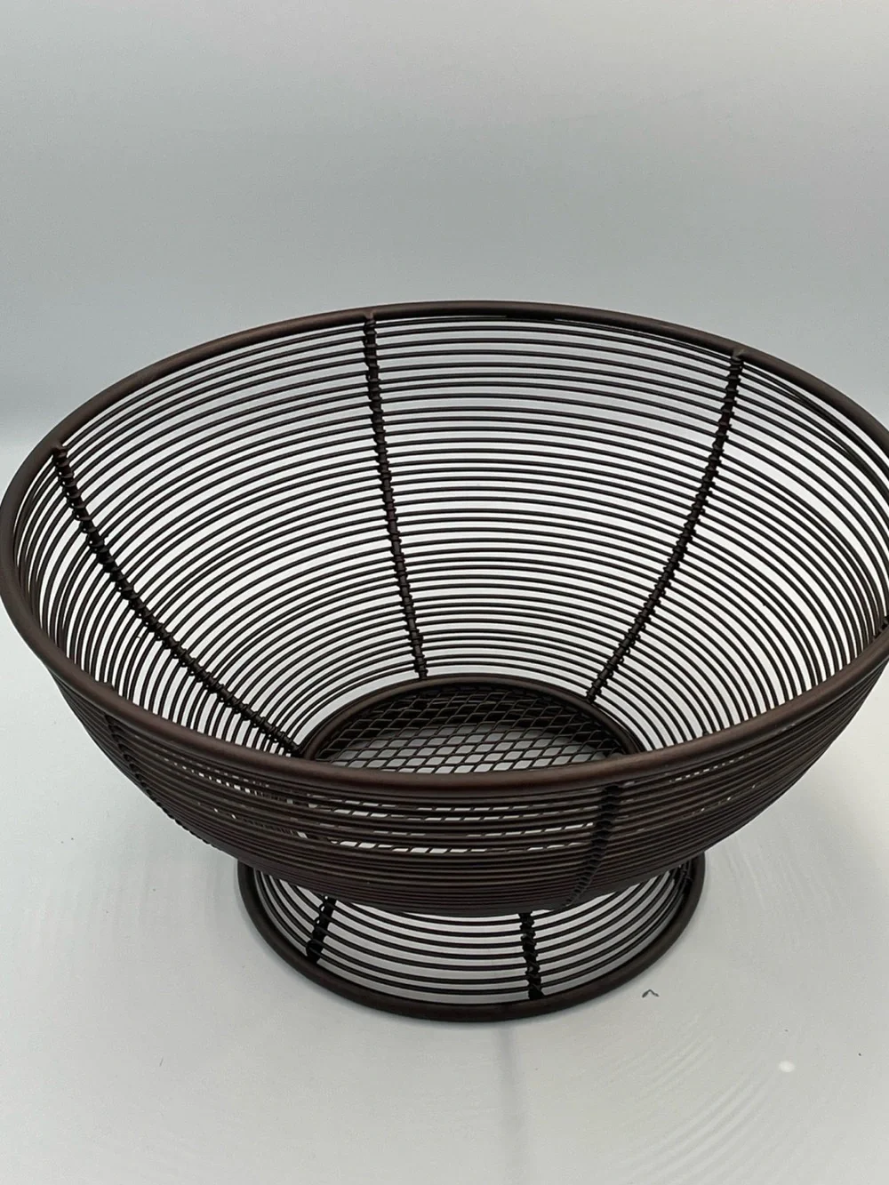 Metal Wire Footed Fruit Bowl‎ Basket Bronze Toned Rustic Industrial Farmhouse